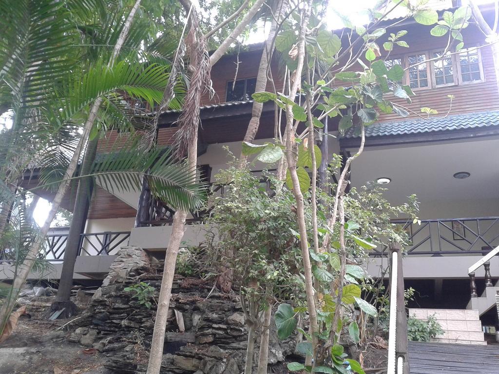 Jungle Gym Hotel Haad Rin Dış mekan fotoğraf